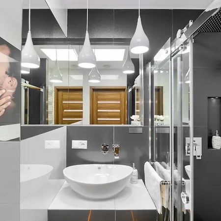 Lejlighed Good Day Apartments- Private Parking New Town *