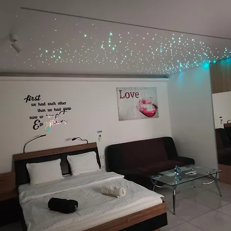 Lejlighed Good Day Apartments- Private Parking New Town *