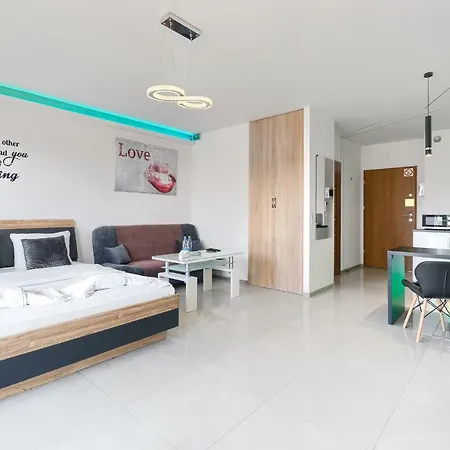 Good Day Apartments- Private Parking New Town Apartment Szczecin
