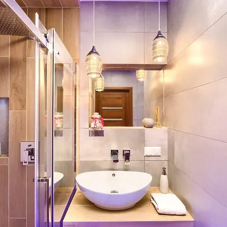 Good Day Apartments- Private Parking New Town * Stettin