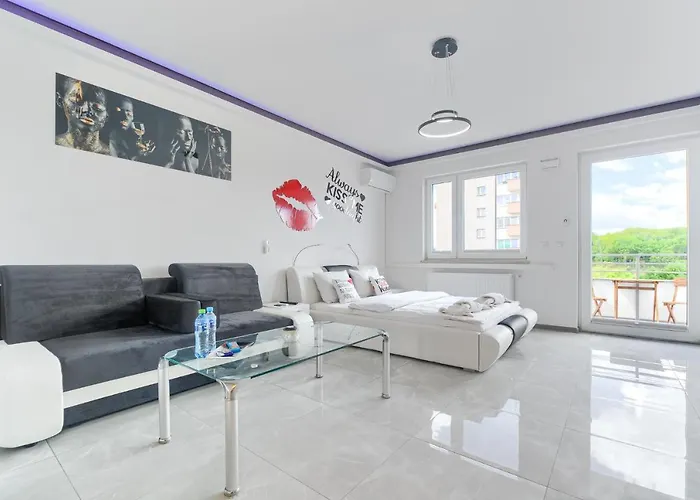 Apartament Good Day Apartments- Private Parking New Town *