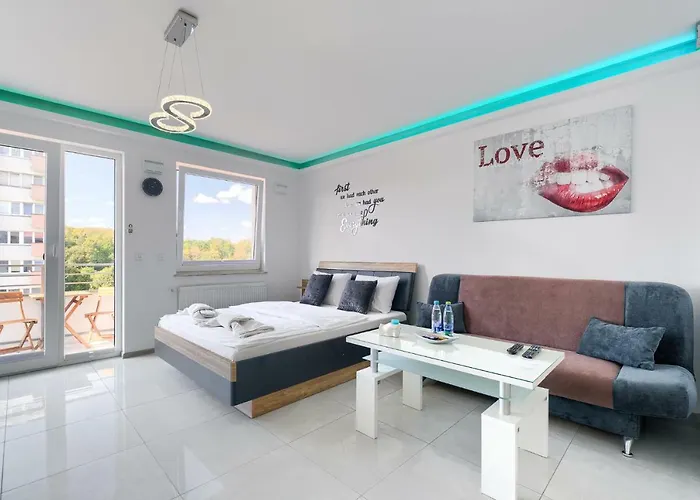 Apartament Good Day Apartments- Private Parking New Town